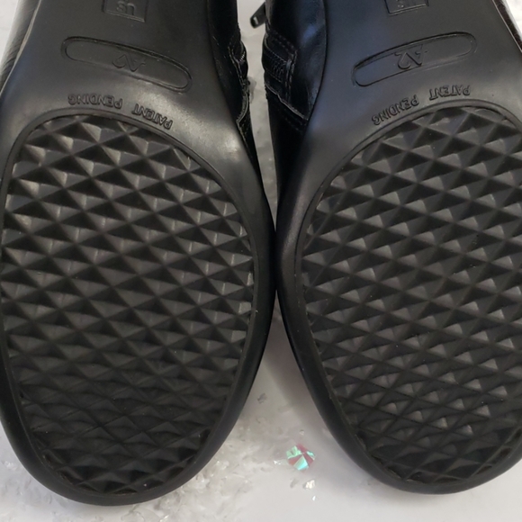 A2 by AEROSOLES Game Play Black Ankle Boot 6M - Picture 4 of 8